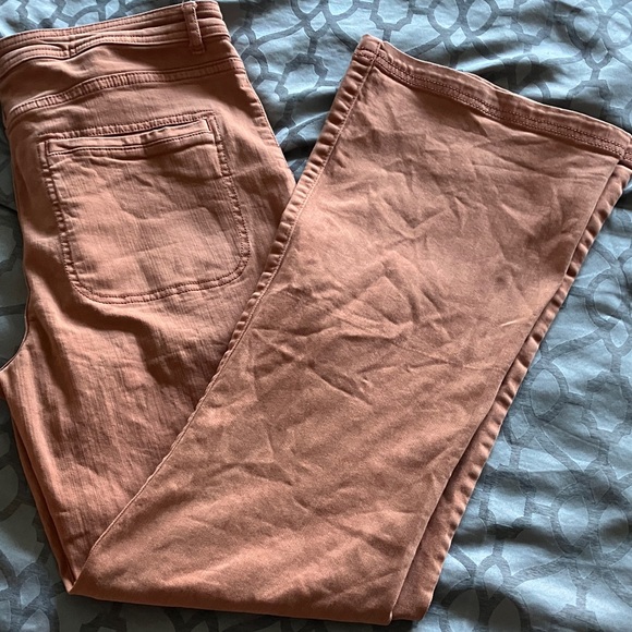 Knox Rose Women's Coral Straight Leg Jeans - Picture 8 of 8